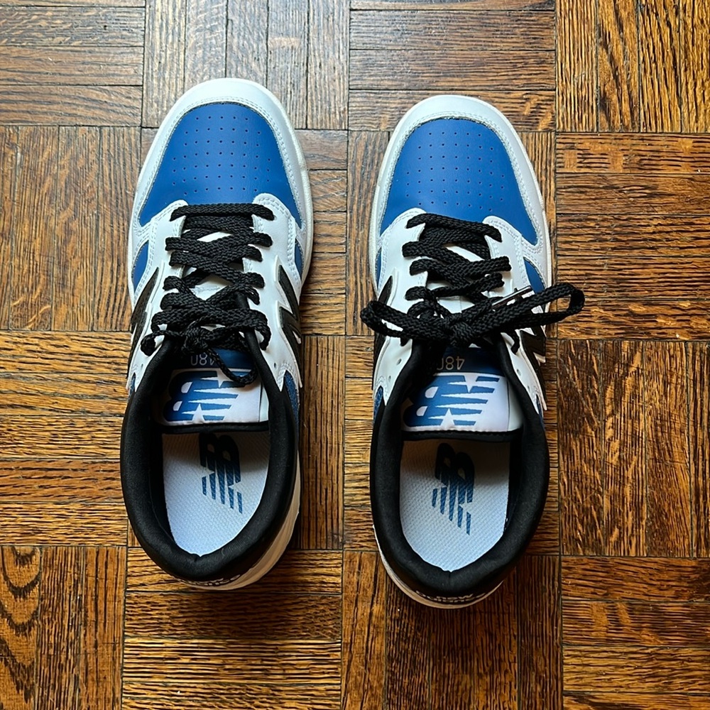 Men’s New Balance 480 Lifestyle Sneaker in whit/Blue/Black